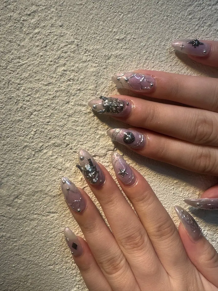ネイル ニュアンス/個性派 ネイル💅EMIのネイルデザイン