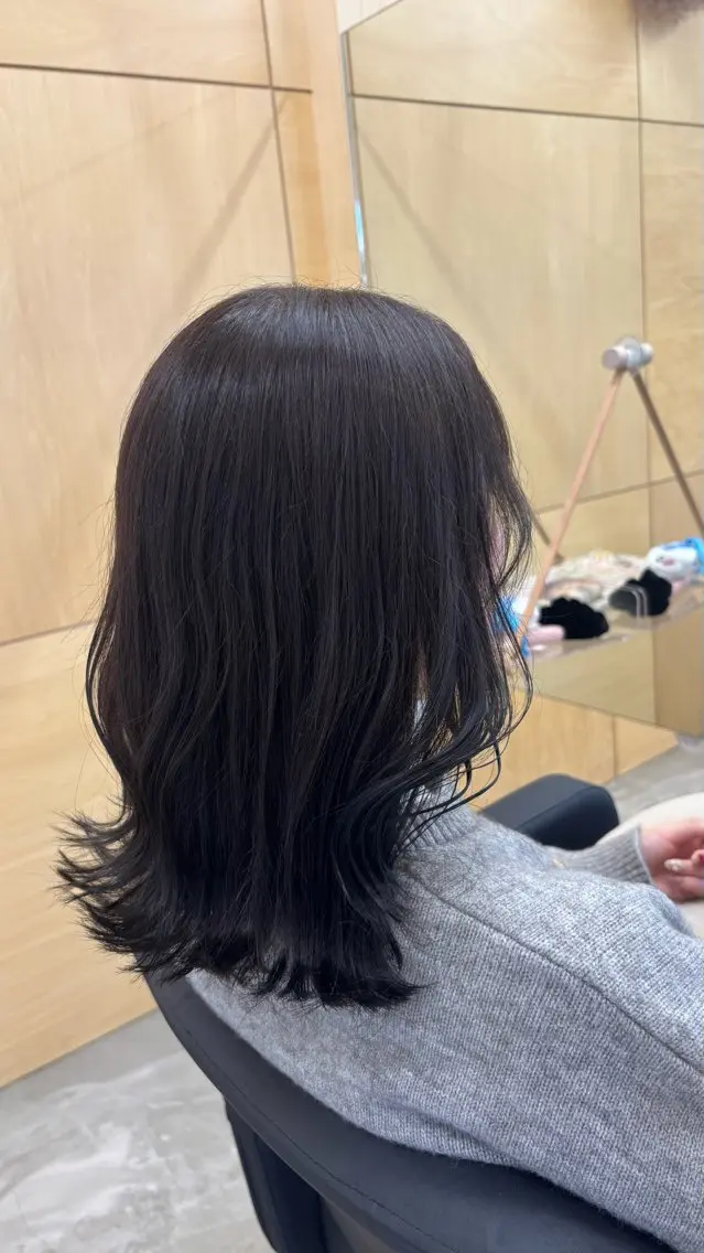 ミディアム カラー オリーブカラー ヘアカラー ROBE HAIR /愛里咲のヘアスタイル
