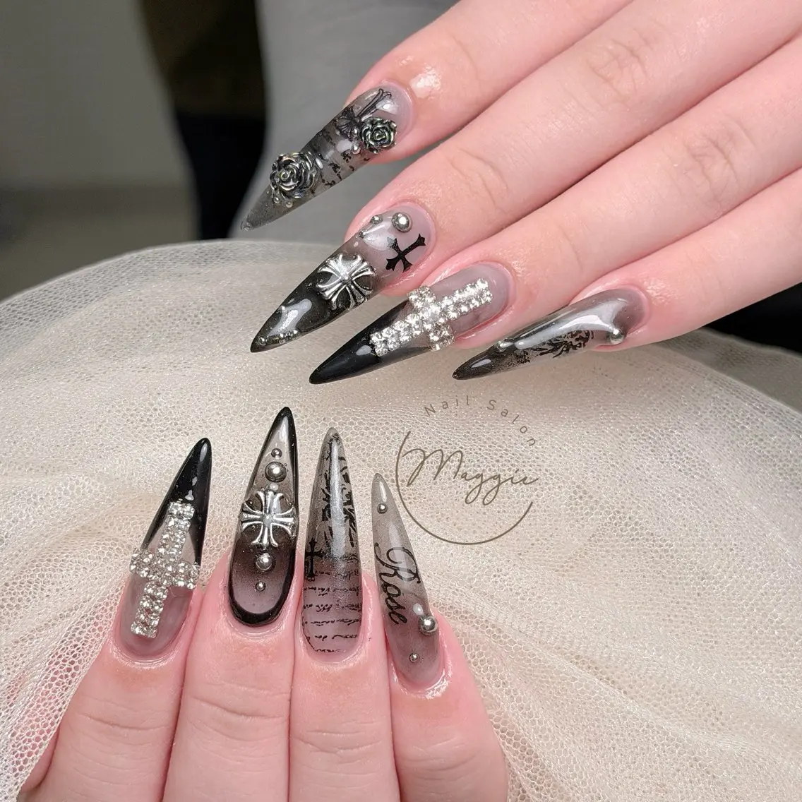 ネイル ハンドネイル Maggie Nail🦩のネイルデザイン
