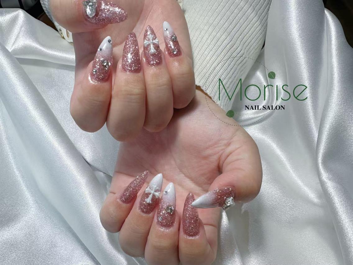 ネイル チークネイル 長さ出し フラッシュネイル フレンチネイル ガラスフレンチ ハンドネイル ハンドケア Morise Nail 原宿店のネイルデザイン