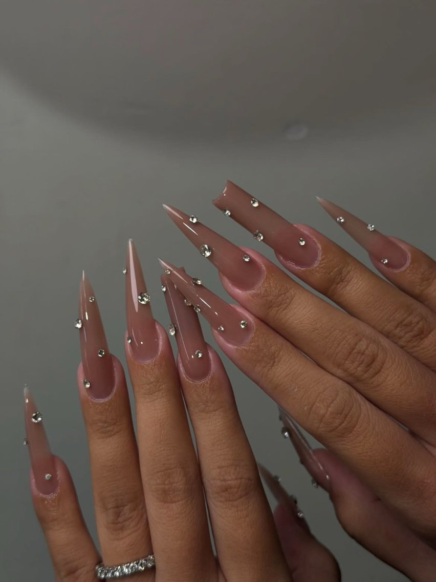 ネイル アートネイル フレンチネイル ジェルネイル キラキラネイル 韓国ネイル ハンドネイル ICE Nailsのネイルデザイン