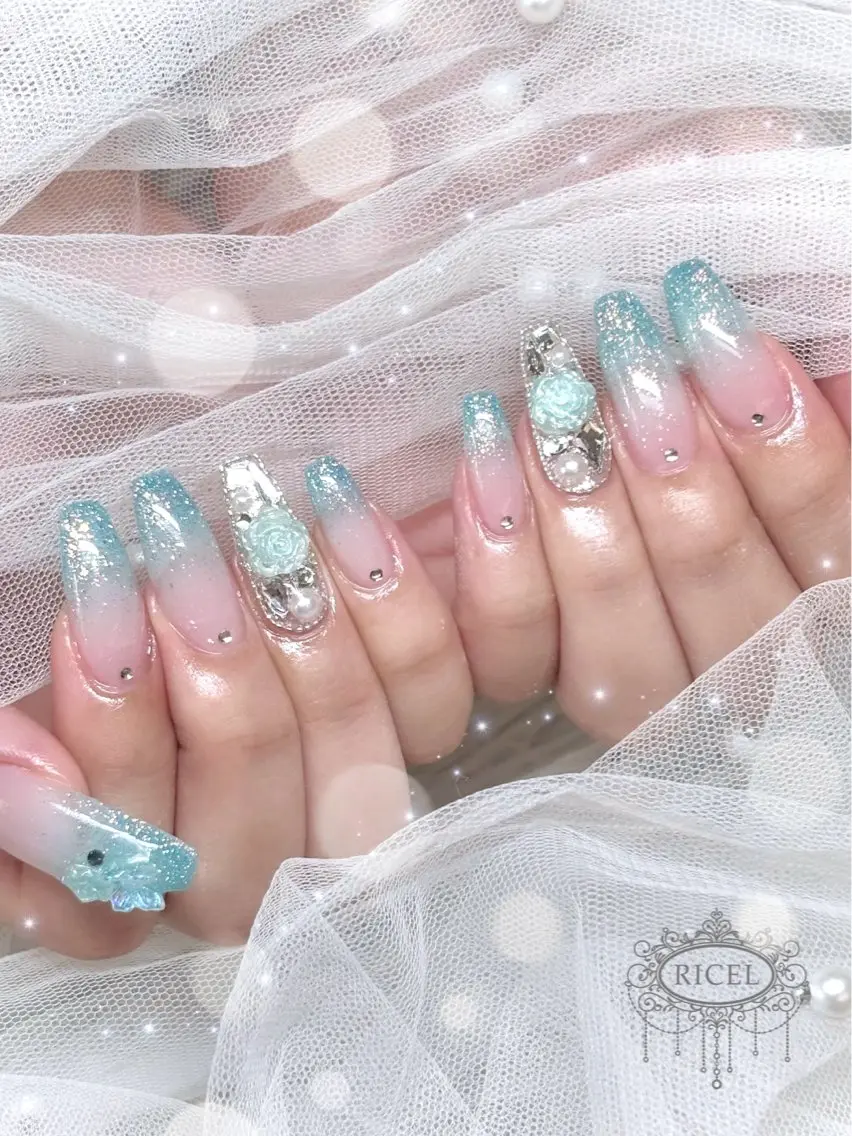 ネイル フラッシュネイル ハンドネイル ANNA ♪のネイルデザイン