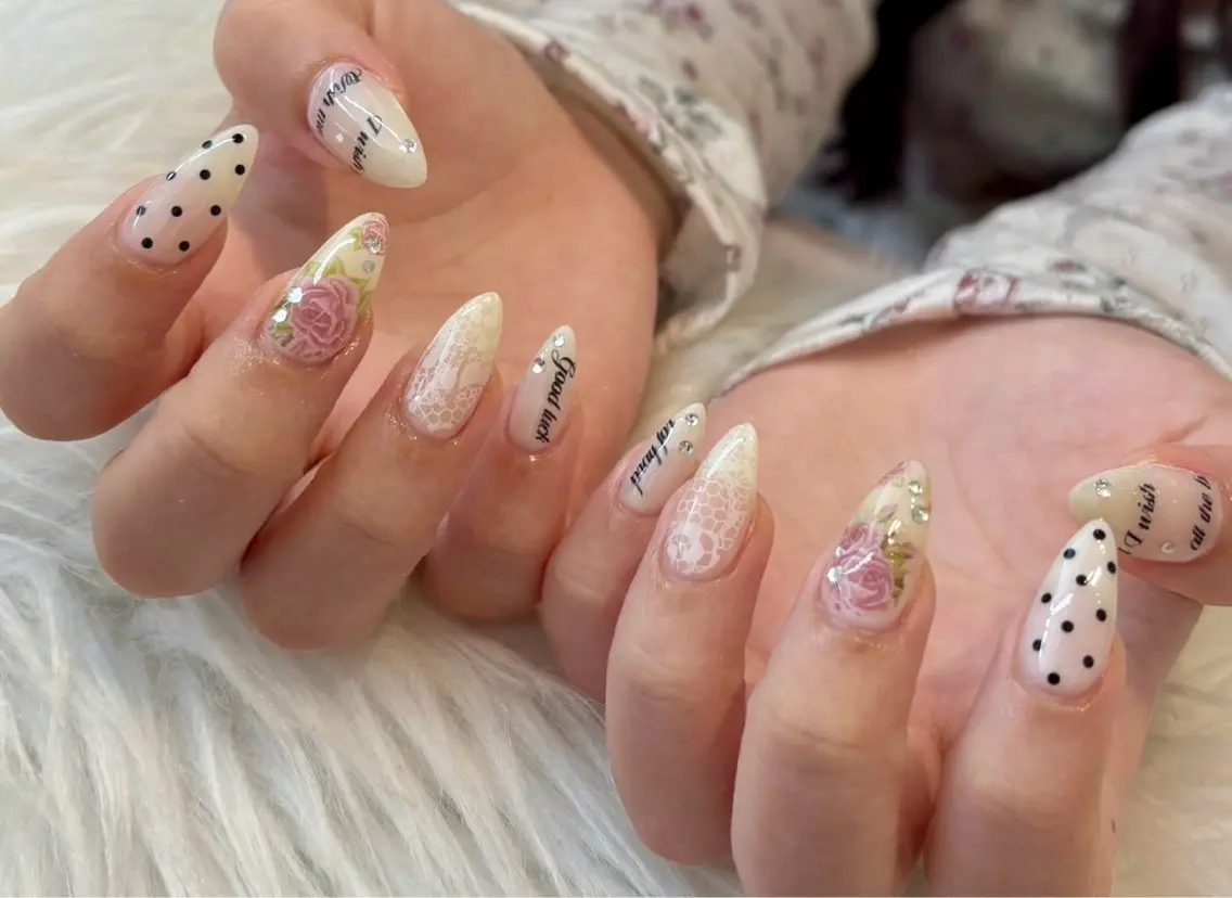 ネイル ハンドネイル nail salon oneness🎀のネイルデザイン
