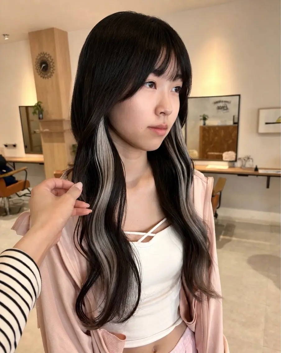 ロング カット ヘアカラー Manami / Locoのヘアスタイル