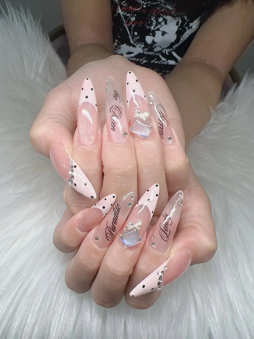 ネイル ハンドネイル Lee Nails チップ長さだし専門店のネイルデザイン