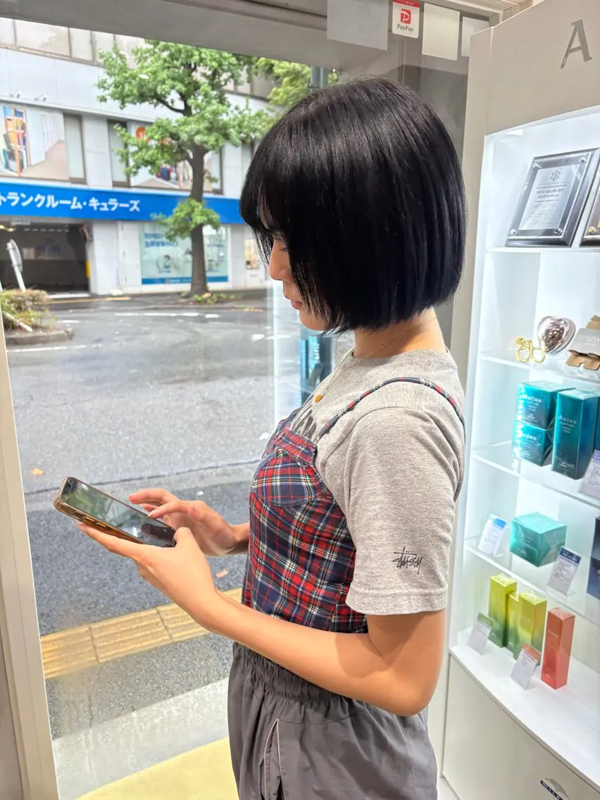 ミディアム Londnaitre /Miriaのヘアスタイル