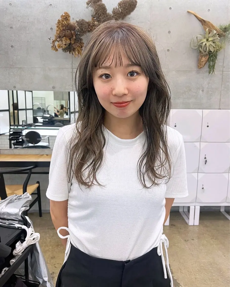 ロング カラー ベージュカラー オリーブベージュ 暖色カラー/ピンク カラー/HARUKAのヘアスタイル