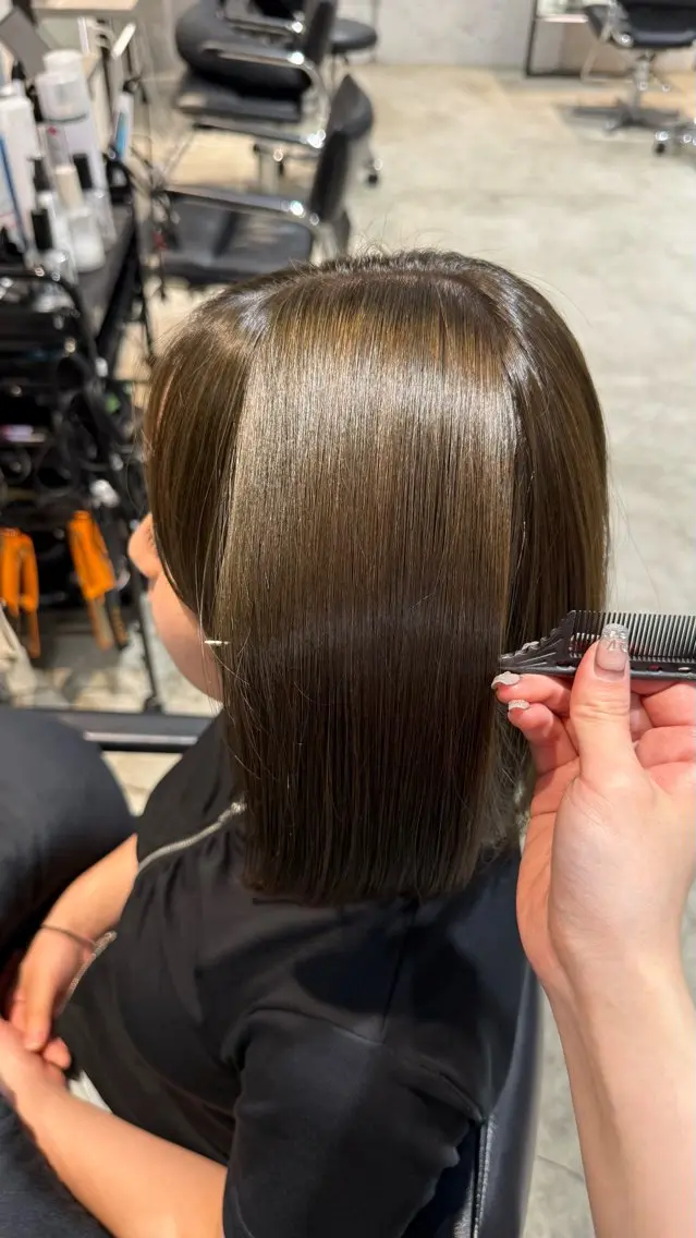 ミディアム ヘアカラー トリートメント あんな🦋レイヤー カット/透明感カラーのヘアスタイル