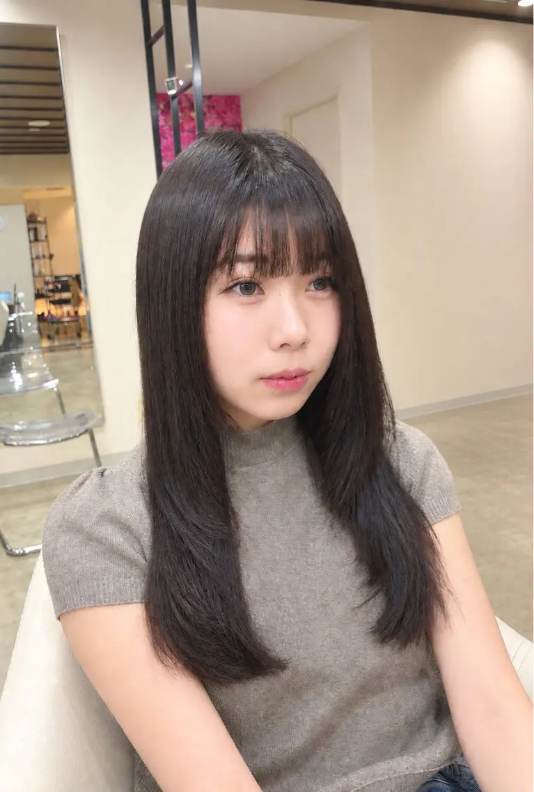 ロング カラー ヘアカラー 高田 羊真のヘアスタイル