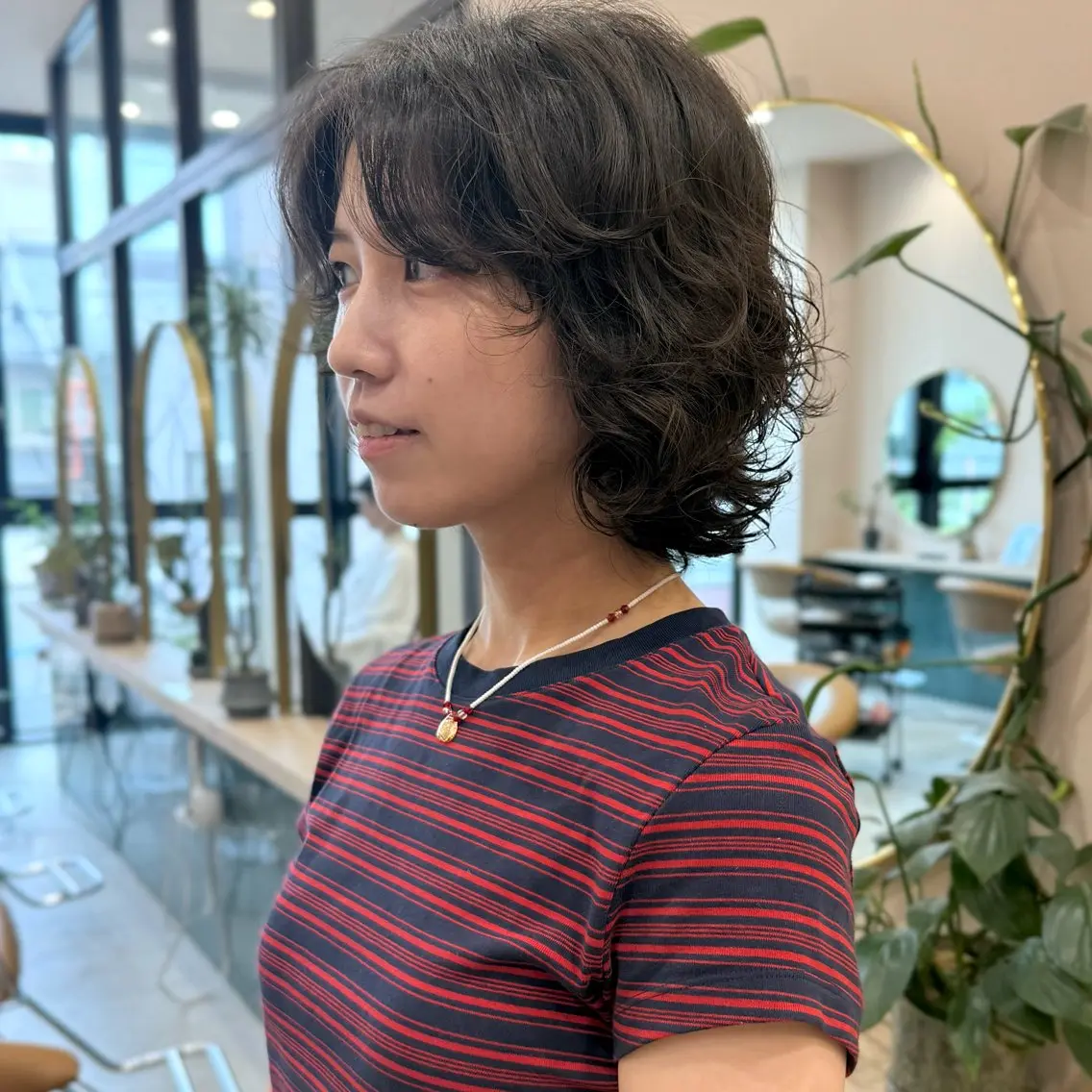 ミディアム カット パーマ 艶ブリーチカラー✨ ボブレイヤーSakiのヘアスタイル