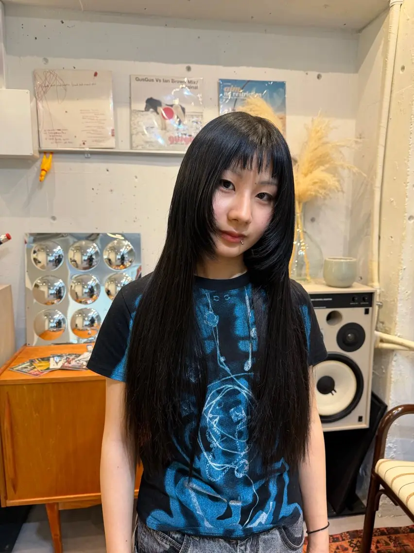 エクステ 黒田 千晴のヘアスタイル