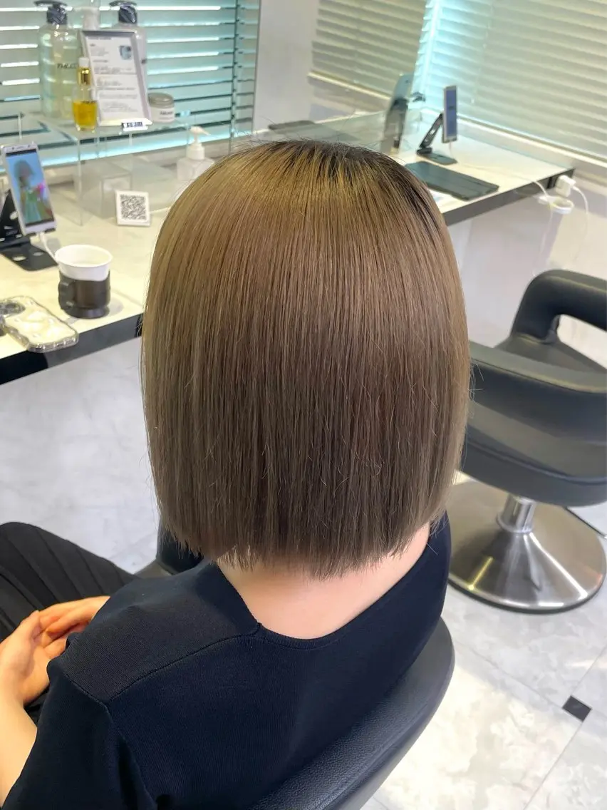 ミディアム カット ヘアカラー トリートメント ヘアセット うる艶トレンドヘア 🕊️上野BABYのヘアスタイル