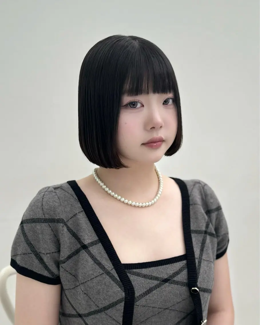 ショート カラー ヘアアレンジ カット 縮毛矯正 トリートメント ヘッドスパ ヘアセット 縮毛矯正🤍 ボブ/ HIKARIのヘアスタイル