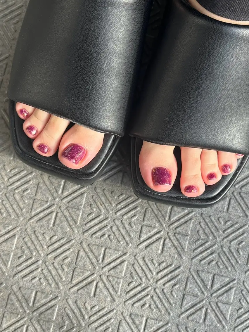 ネイル フラッシュネイル ジェルネイル フットネイル Nailsalon Fave/Rinaのネイルデザイン