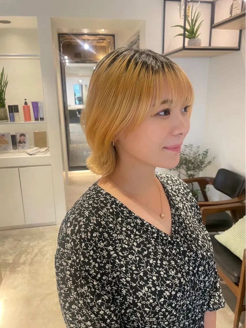 ショート ボブレイヤー ボブ レイヤーカット 暖色カラー 奥村陽花のヘアスタイル