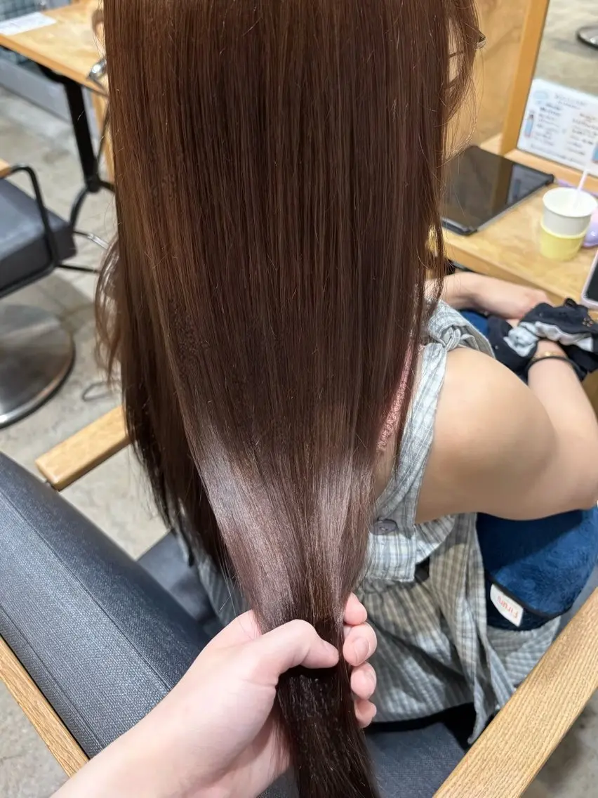 ロング カラー ベージュカラー ブラウンカラー ブラウンベージュ 透明感カラー💎前髪 顔まわり/小由葵のヘアスタイル