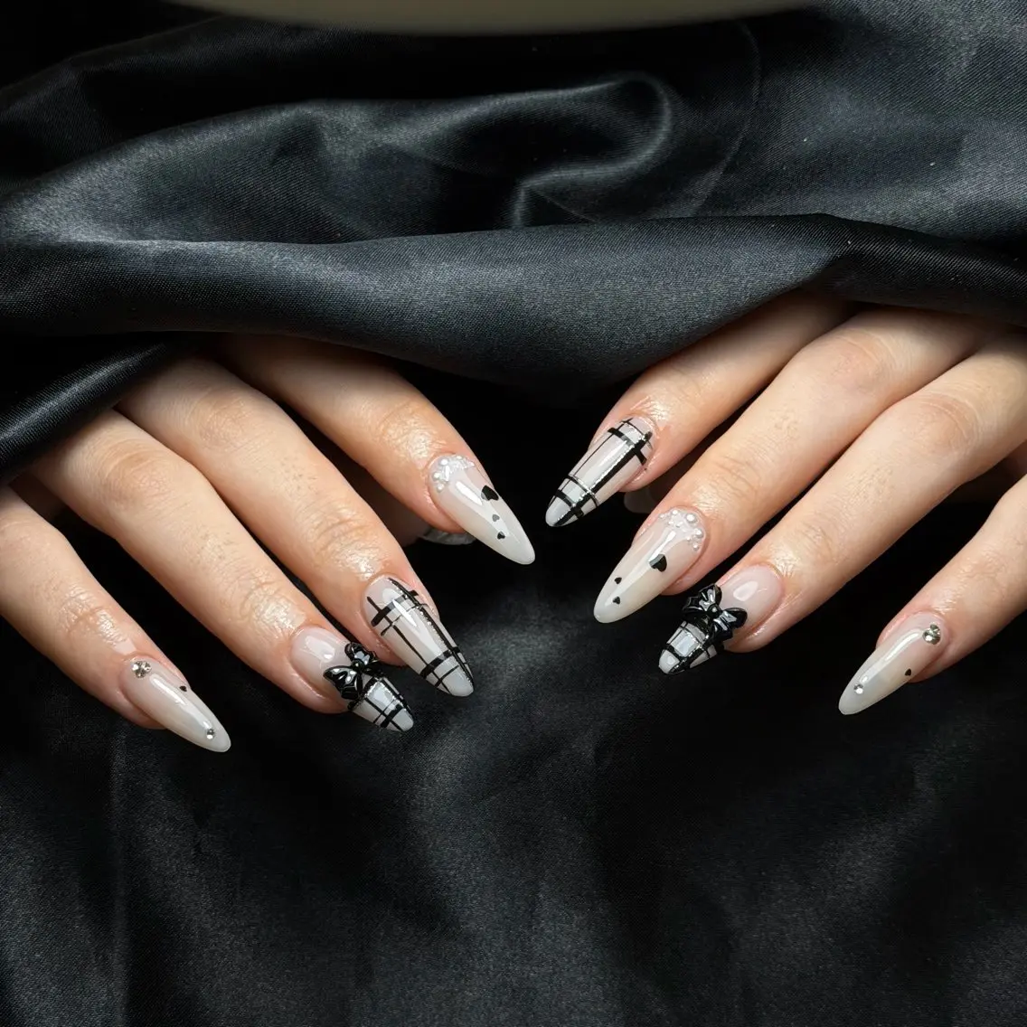ネイル 韓国ネイル 持ち込み ニュアンスネイル ワンホンネイル ハンドネイル Mio Nailのネイルデザイン