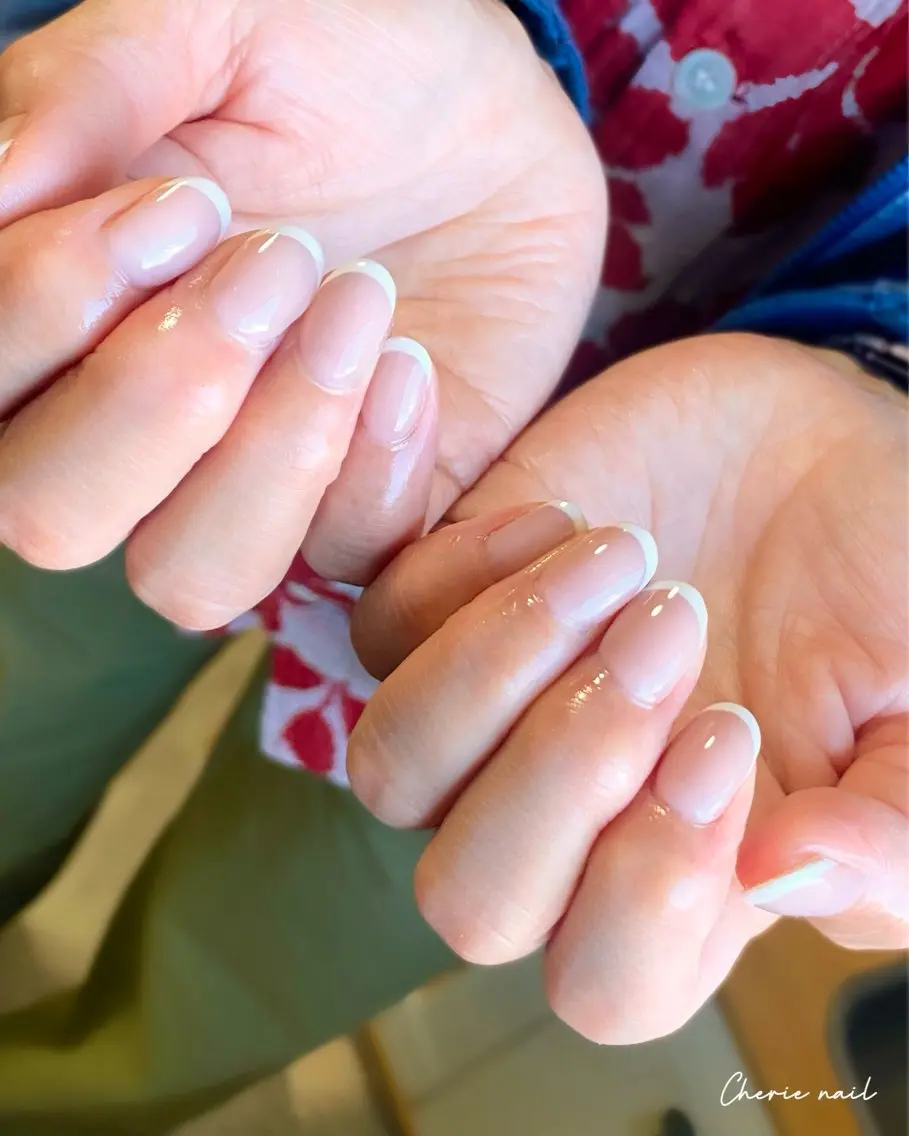 ネイル フレンチネイル ジェルネイル シンプルネイル ハンドネイル Cherienail yunaのネイルデザイン