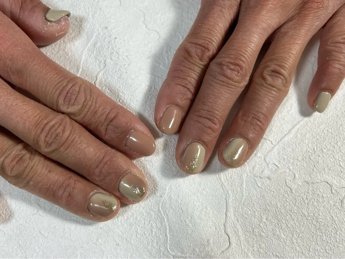 ネイル オーロラネイル フットネイル フレンチネイル ジェルネイル 韓国ネイル ハンドネイル kiki nail たまプラーザのネイルデザイン