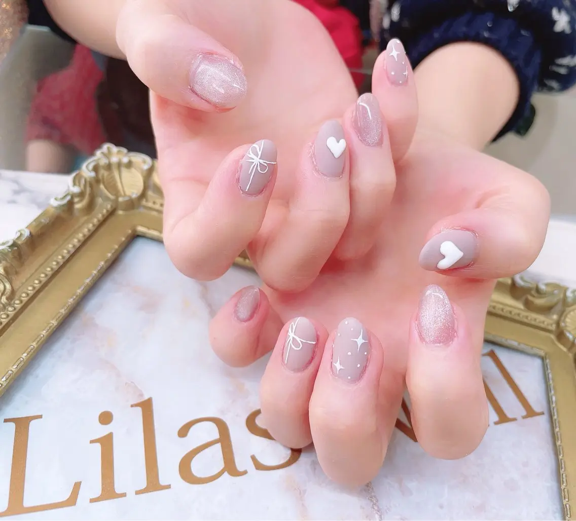 ネイル ジェルネイル ハードジェル ハート キラキラネイル 韓国ネイル Lilas Nailのネイルデザイン