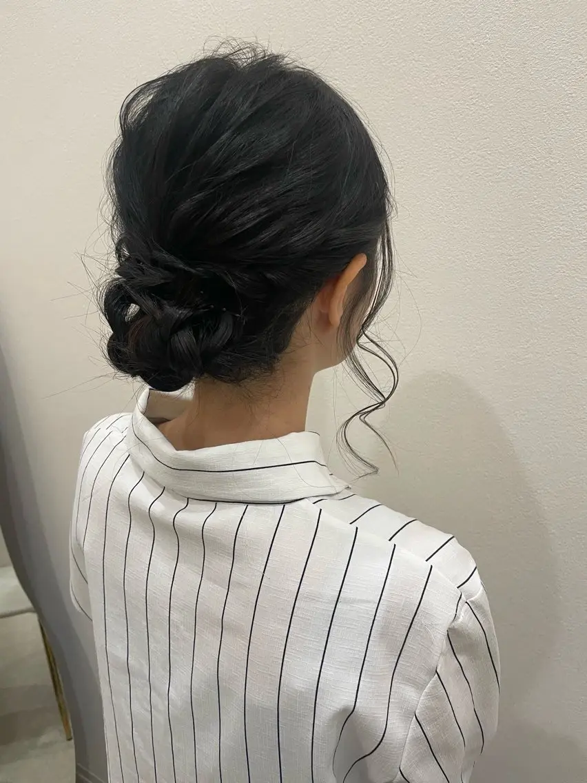 ヘアアレンジ ヘアセット 鈴木 梨瑚のヘアスタイル