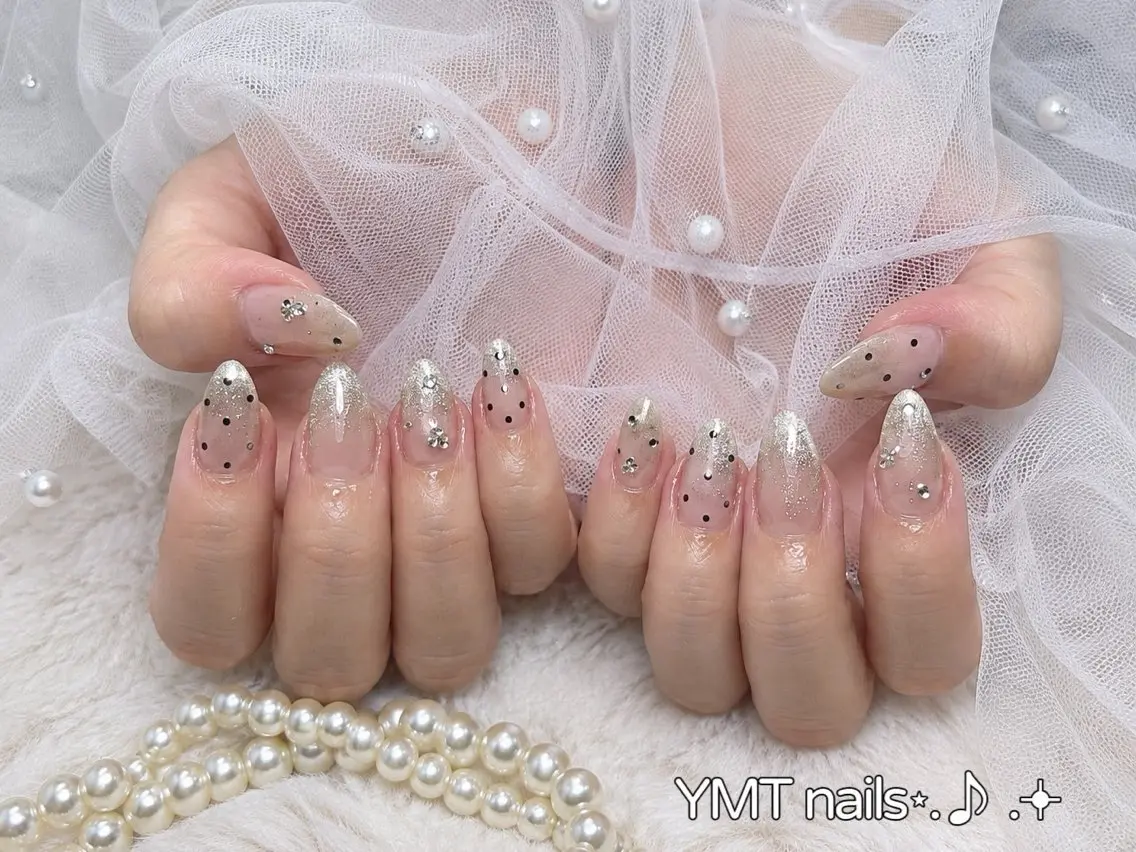 ネイル ハンドネイル mochi nailsのネイルデザイン