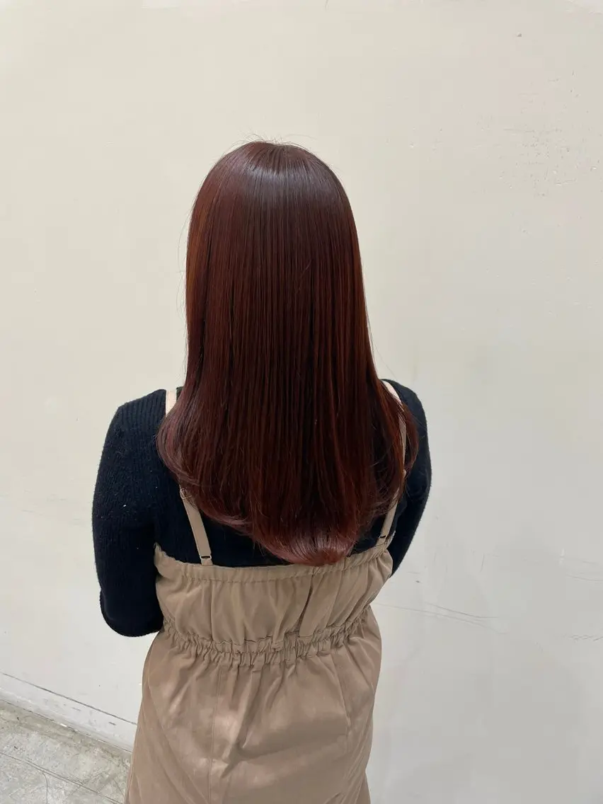 ロング カラー 三宅 瑠偉のヘアスタイル