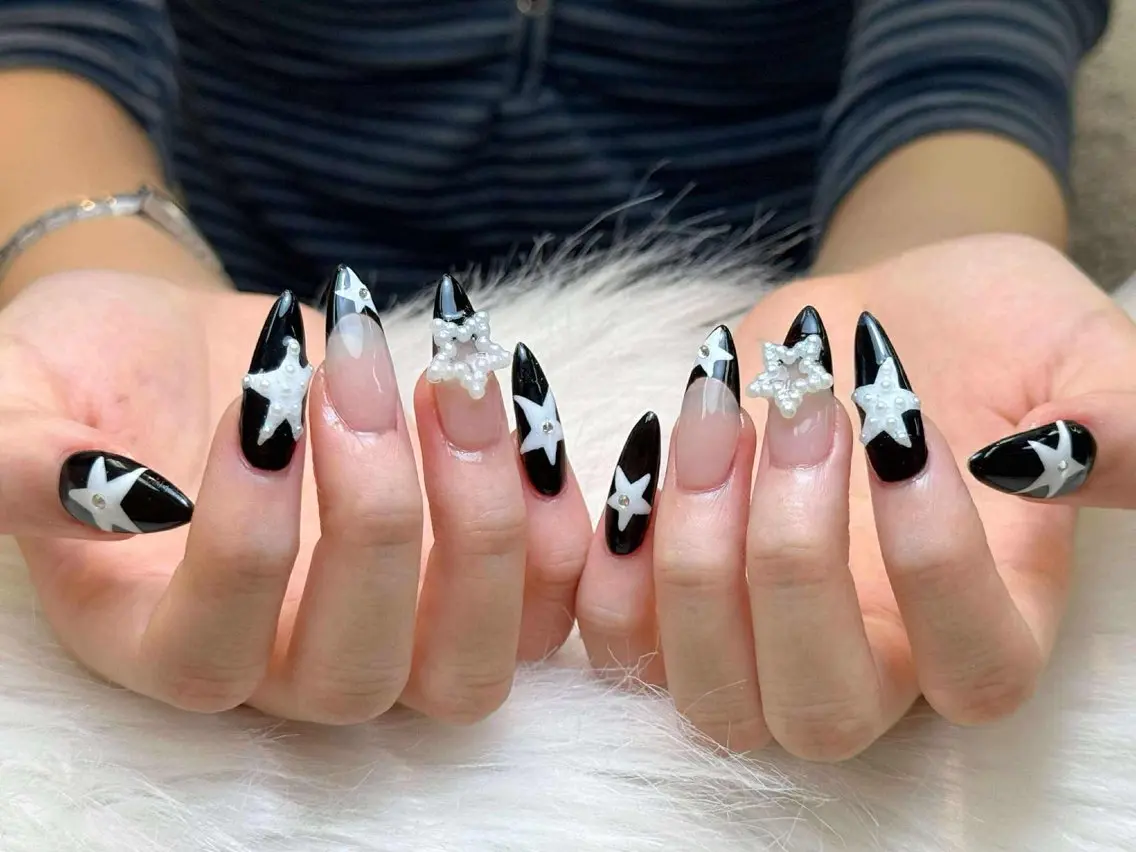 ネイル アートネイル ジェルネイル ネイルチップ Jenn Nail Salonのネイルデザイン