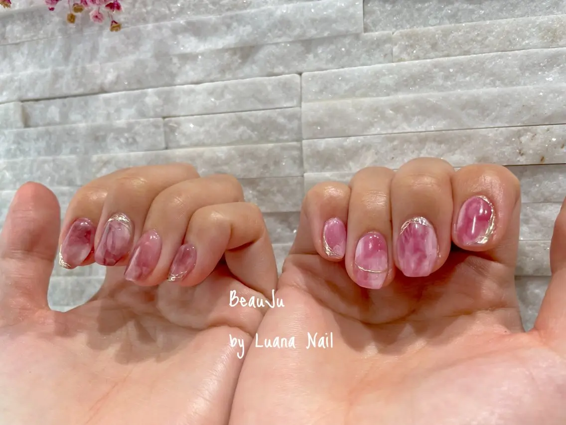 ネイル ミラーネイル ハンドネイル BeauJu by Luana Nailのネイルデザイン