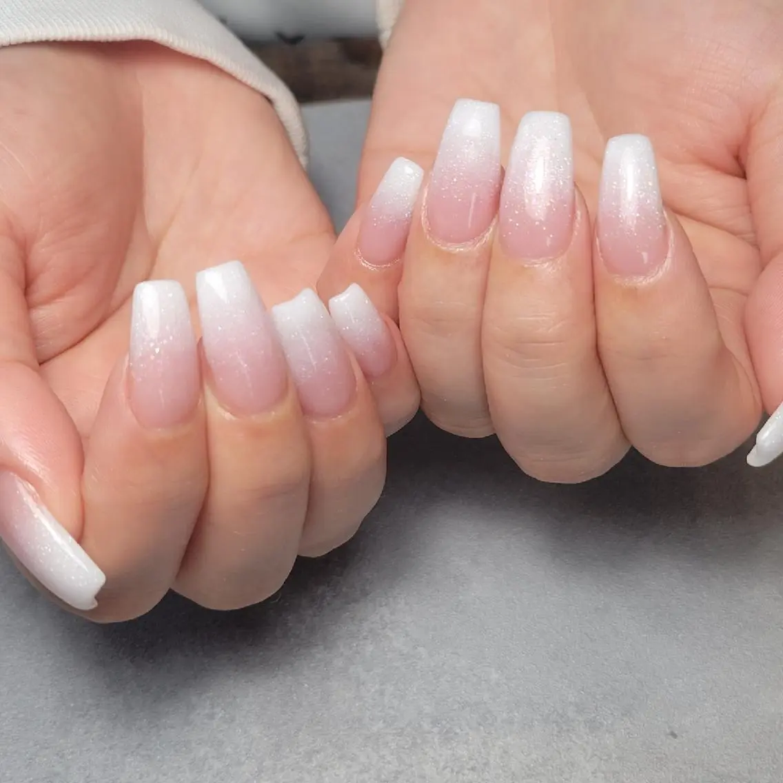 ネイル グラデーション ラメ(グリッター) ラメグラデーション スカルプネイル ハンドネイル MU5-nail 金山ネイルサロンのネイルデザイン