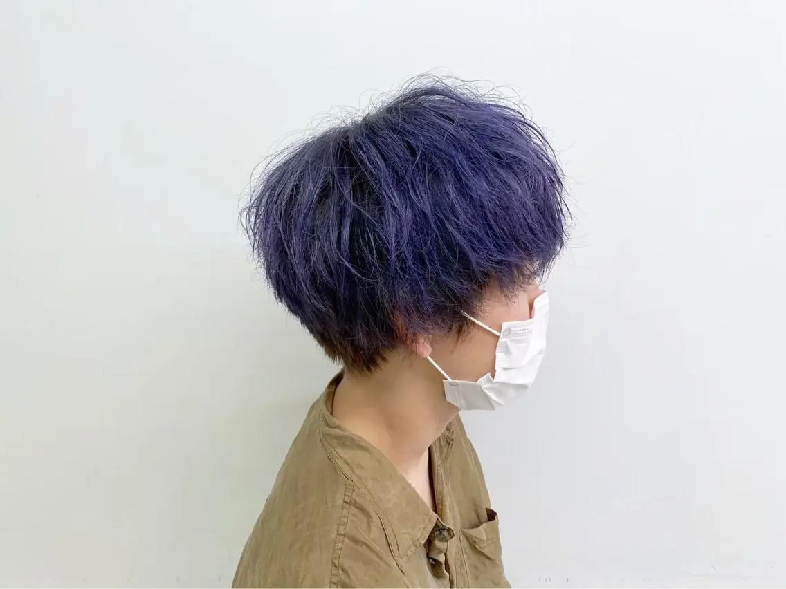 ショート カラー メンズ アッシュ バイオレットカラー 🫧ハイトーン🫧 ベージュ🫧徹哉のヘアスタイル