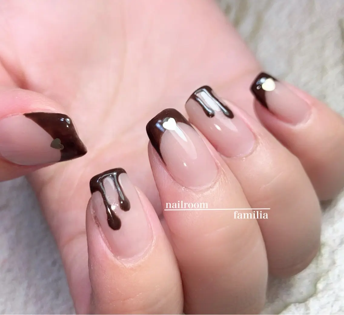 ネイル フレンチネイル ハンドネイル -nailroom- familiaのネイルデザイン