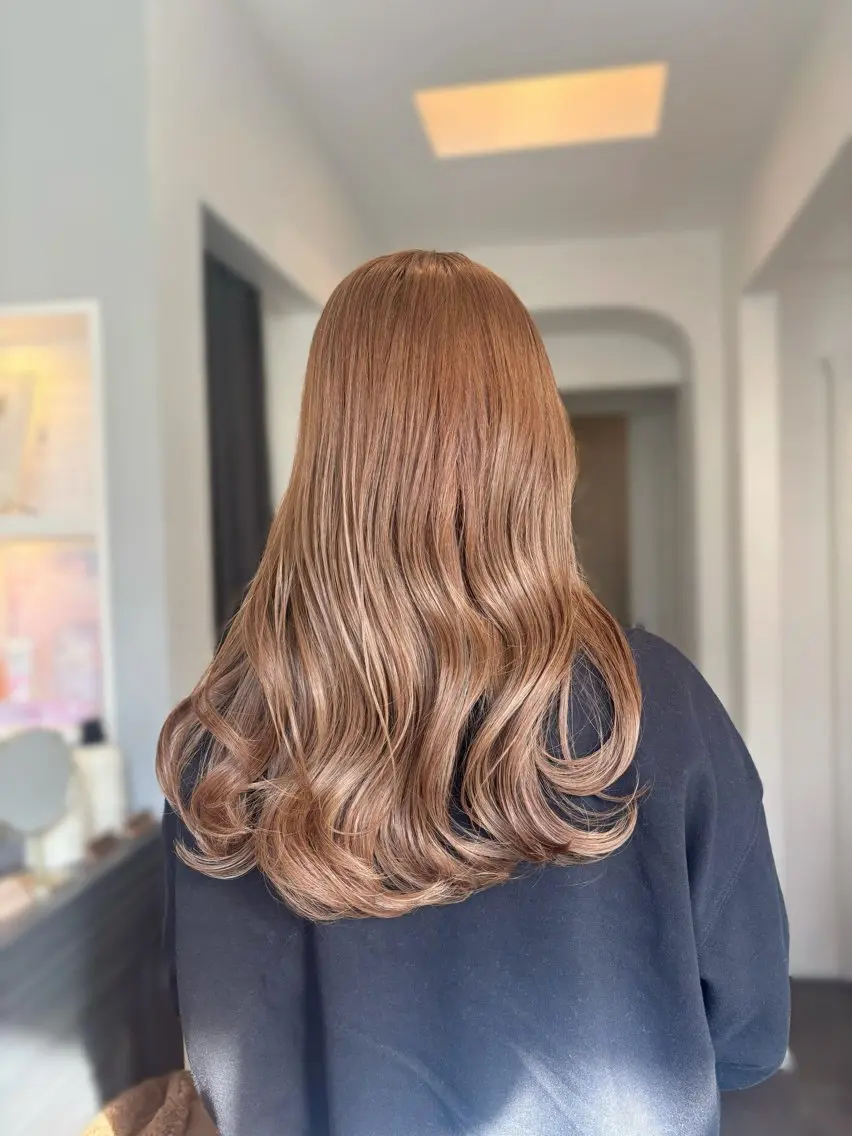 セミロング カラー ヘアカラー トリートメント 似合わせhair🎀 Manaのヘアスタイル
