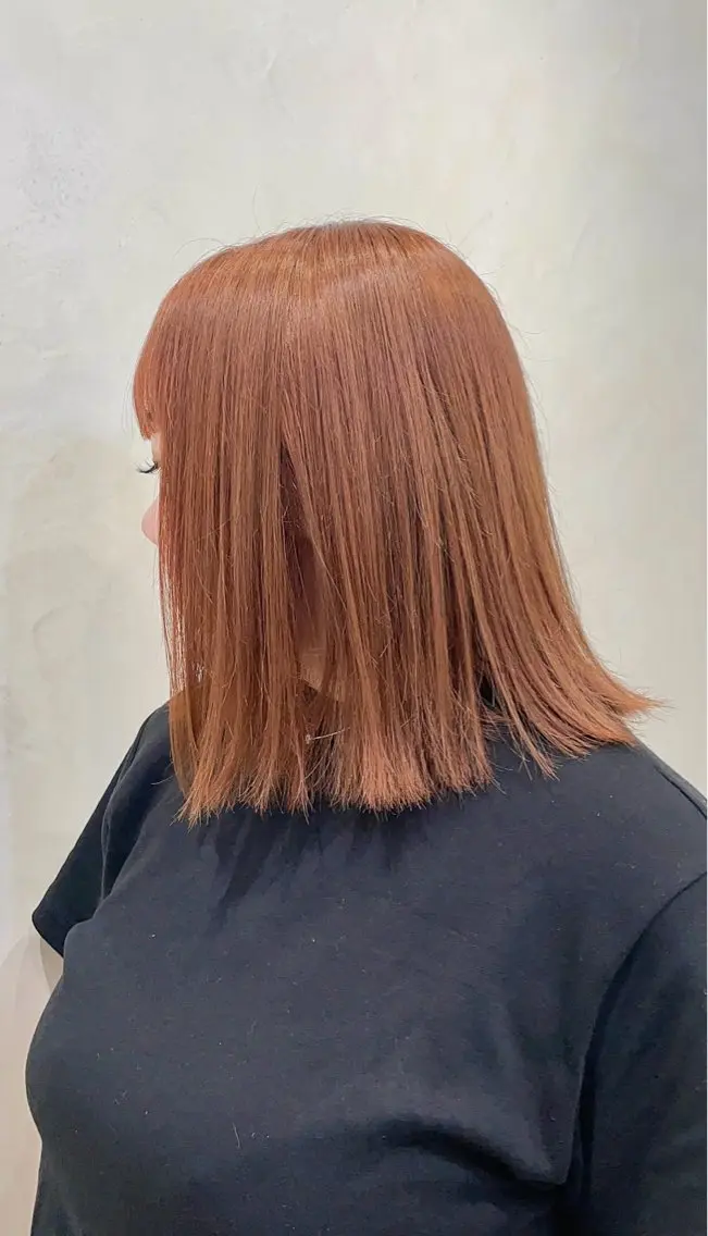 セミロング カラー ブラウンカラー オレンジ オレンジブラウン 宍戸 秀斗のヘアスタイル