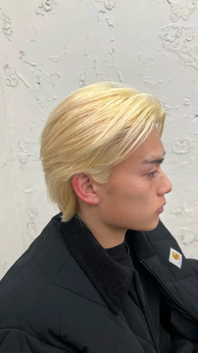 カット+ブリーチカラーの写真