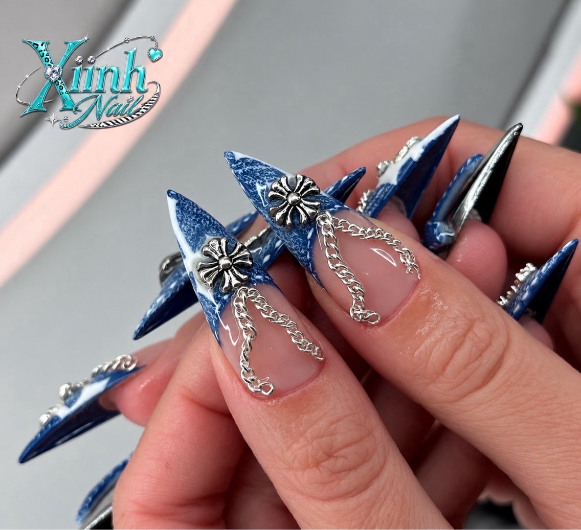 ネイル チークネイル 桜ネイル 長さ出し フットネイル ジェルネイル ハンドネイル XIINH NAIL SALONのネイルデザイン