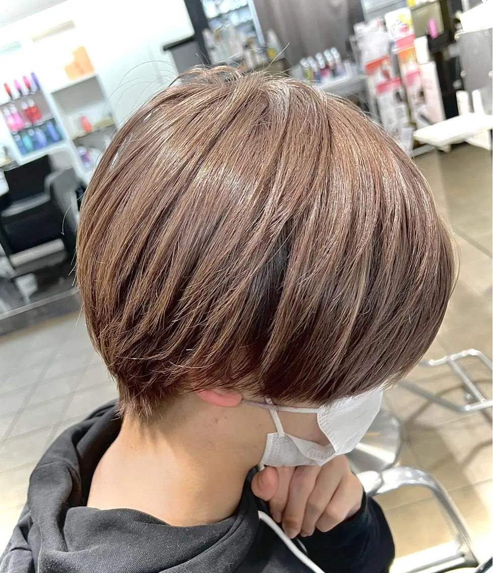 白髪ぼかしハイライト+カラー(¥白髪活かし+¥2200)+Aujuaトリートメントの写真