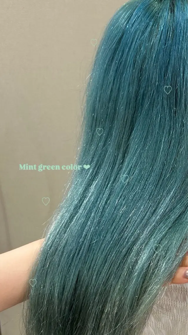 カラー Manaka ☺︎のヘアスタイル