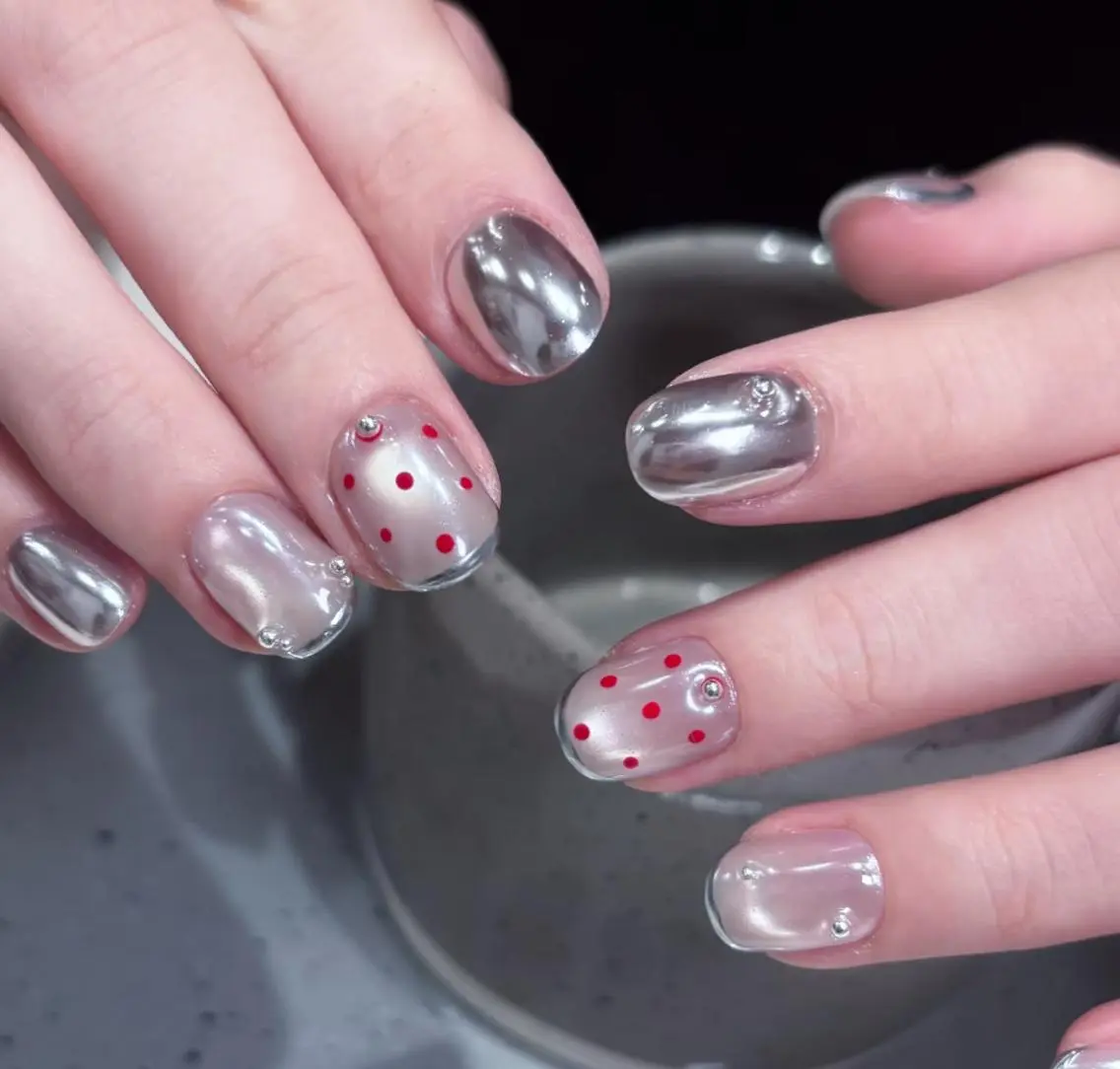 ネイル ハンドネイル 🎀 Ayaka_nailのネイルデザイン