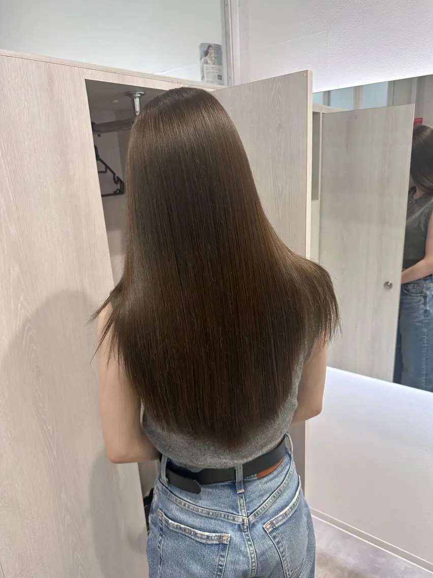 ロング カラー ベージュカラー オリーブベージュ カット ヘアカラー トリートメント 桃香🍑/縮毛矯正 /ダブルカラーのヘアスタイル