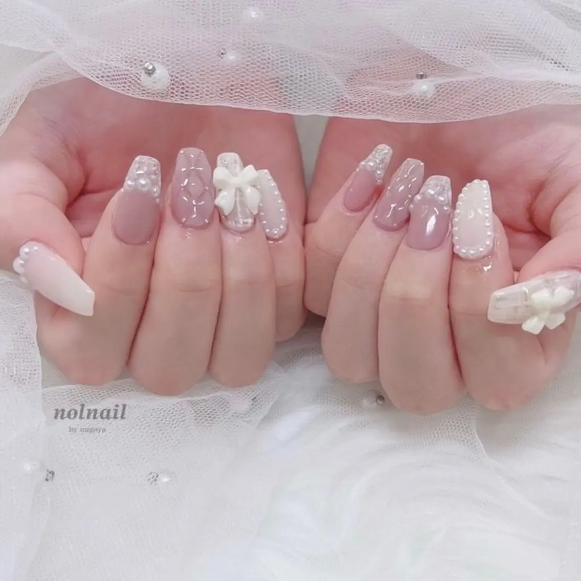 ネイル グラデーション ラメ(グリッター) マグネットネイル ミラーネイル ニュアンスネイル ハンドネイル Lumi de nailsのネイルデザイン