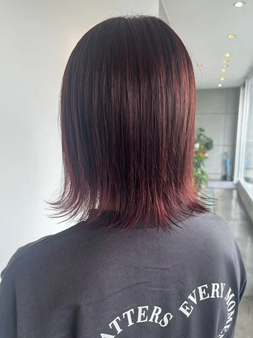 ミディアム おせ ちさとのヘアスタイル
