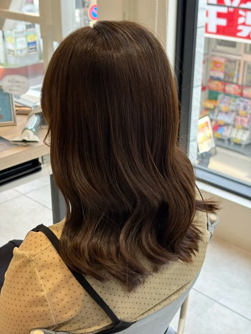 セミロング カラー ブラウンカラー 透明感カラー イルミナカラー オリーブブラウン オレンジ ヘアカラー トリートメント 🌸韓国ヘア・ 艶カラー🎀安井🌸のヘアスタイル