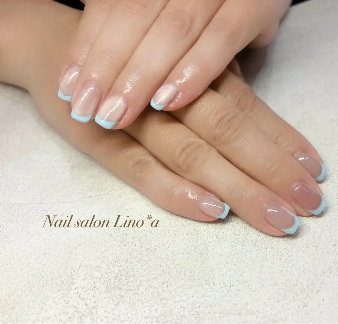 ネイル ブルー フレンチネイル マグネットネイル オフィスネイル ハンドネイル Nail salon Lino*aのネイルデザイン
