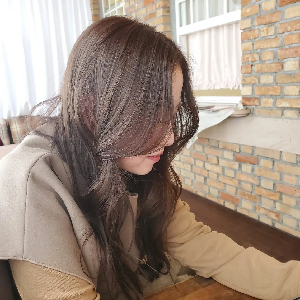 ヘアカラー+まつ毛パーマの写真
