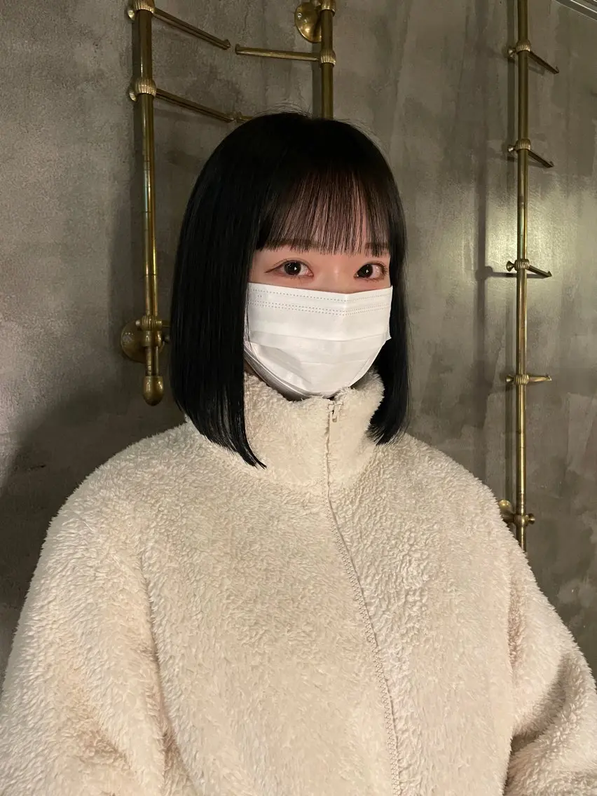ショート カラー パーマ ヘアアレンジ ヘアカラー 縮毛矯正 トリートメント くびれレイヤー/艶 カラー　MADOKAのヘアスタイル