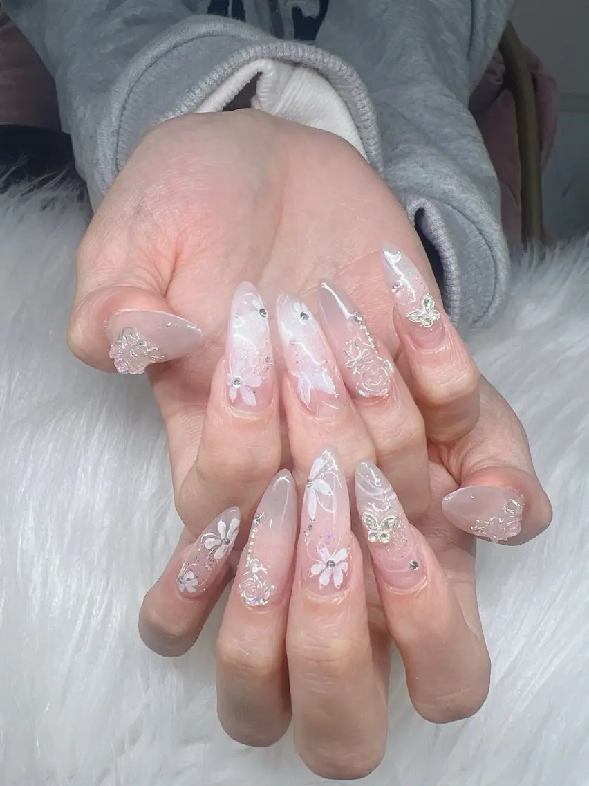 ネイル ハンドネイル Lee Nails チップ長さだし専門店のネイルデザイン