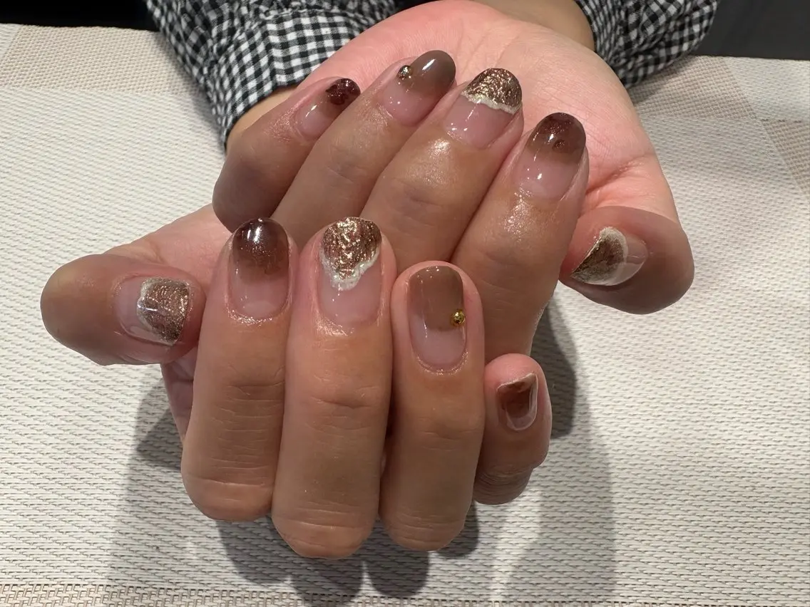 ネイル ニュアンスネイル N ayaのネイルデザイン