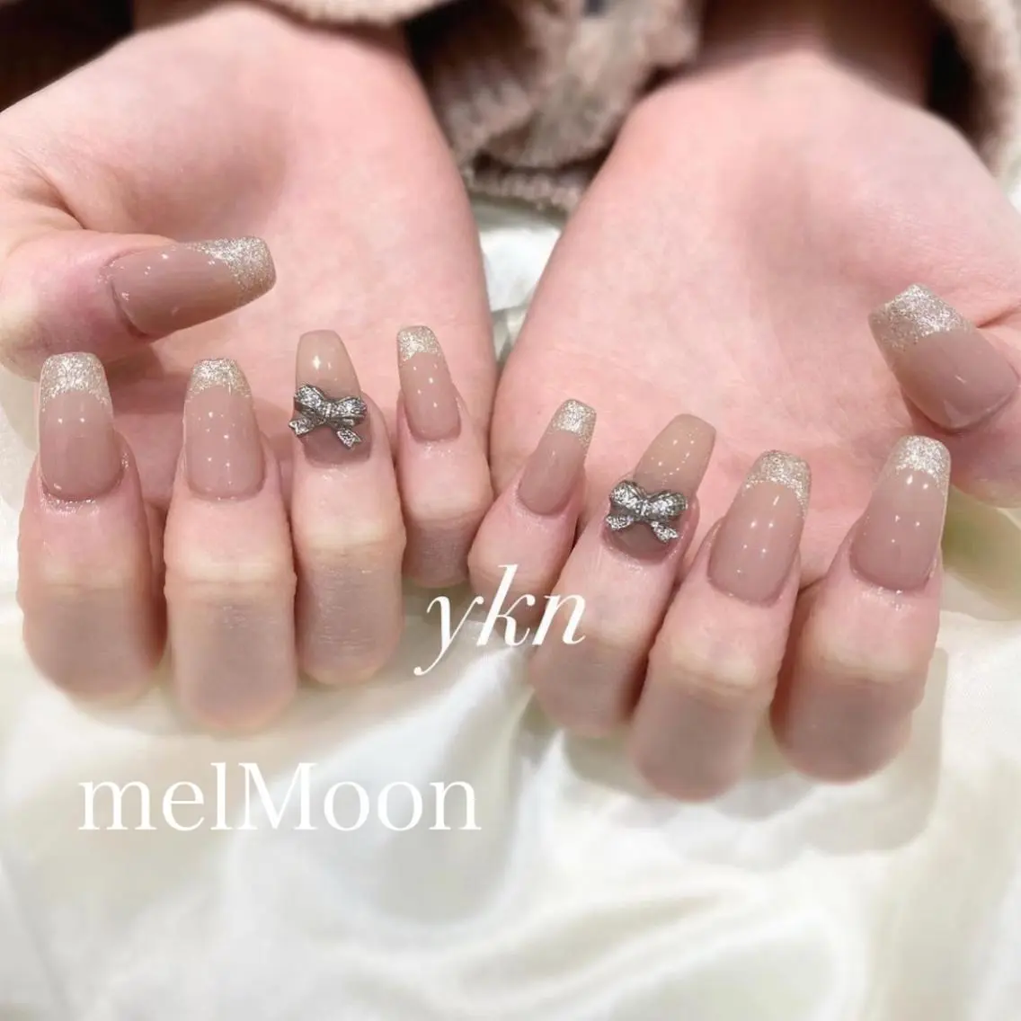 ネイル ハンドネイル melMoon .のネイルデザイン