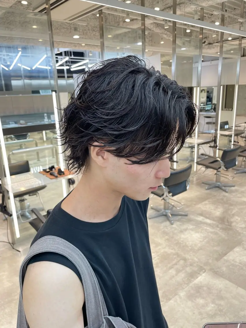 ショート パーマ メンズ フェザーパーマ メンズパーマ カット パーマ 神山 哲のヘアスタイル